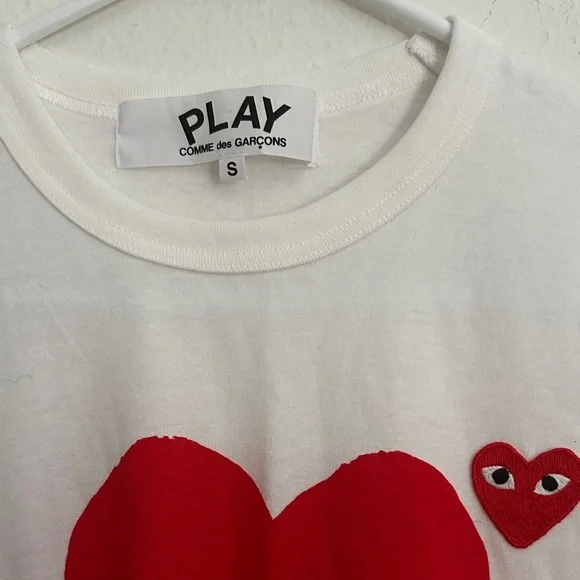 Play comme des garçons T-Shirt with Red Heart - Picture 4 of 8